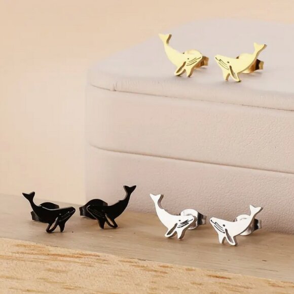 Humpback Whale Stainless Steal Stud Earrings NWT - Picture 1 of 5